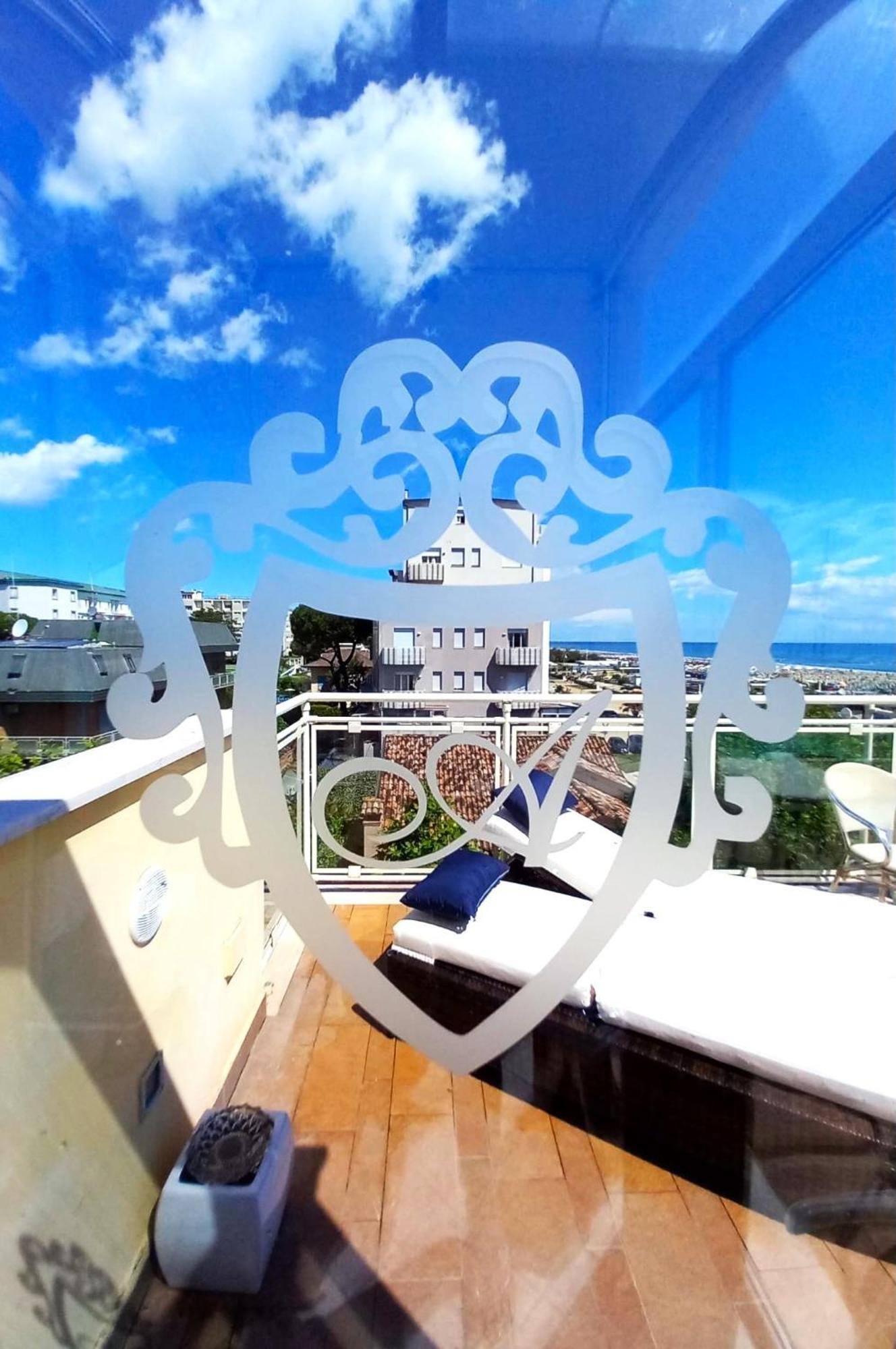 Hotel Ariella ميلانو ماريتيما المظهر الخارجي الصورة