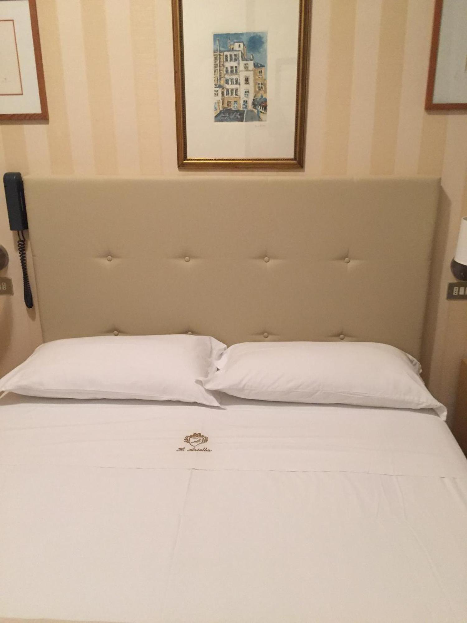 Hotel Ariella ميلانو ماريتيما المظهر الخارجي الصورة